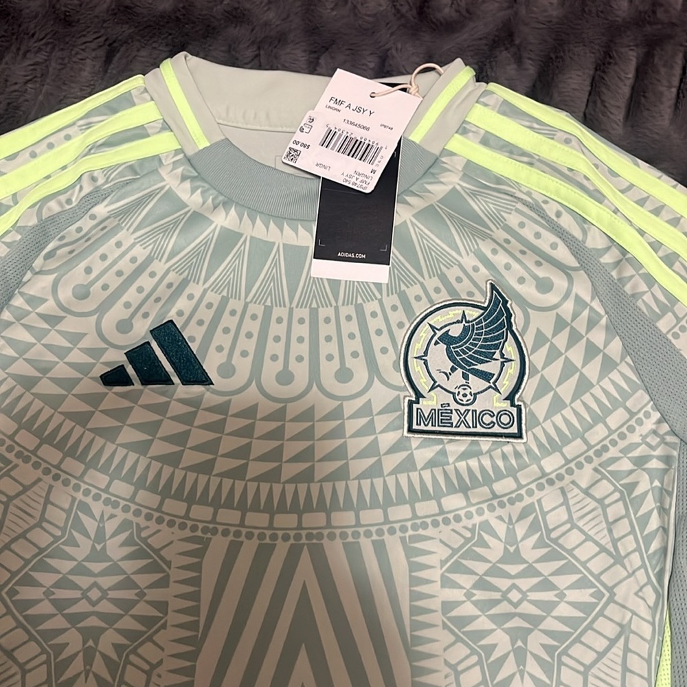 Adidas Mexico Away Jersey - Picture 2 of 4